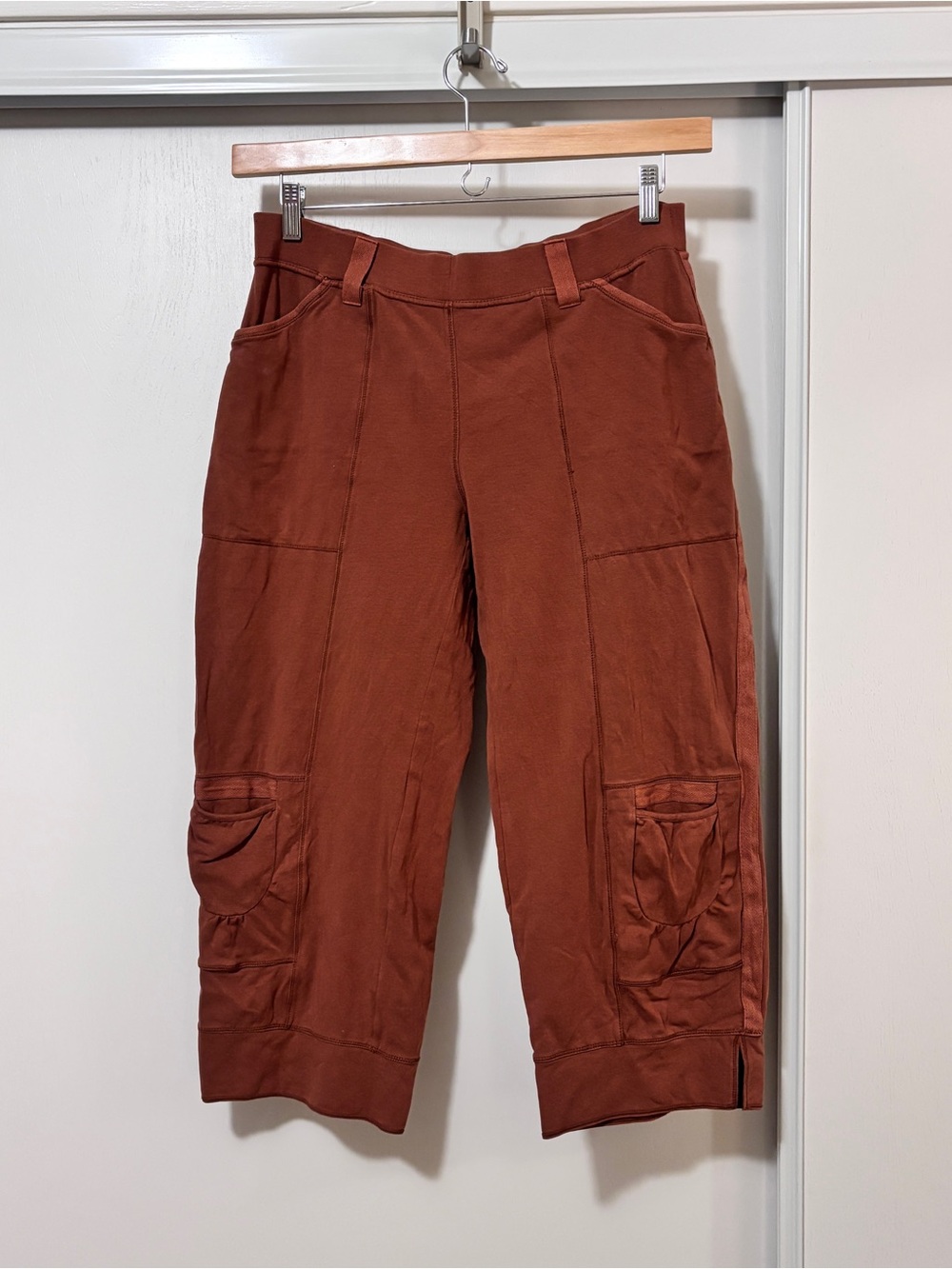 Neon Buddha Utility Capri Size S Cargo Yoga Athleisure Crop Boho Relaxed Travel